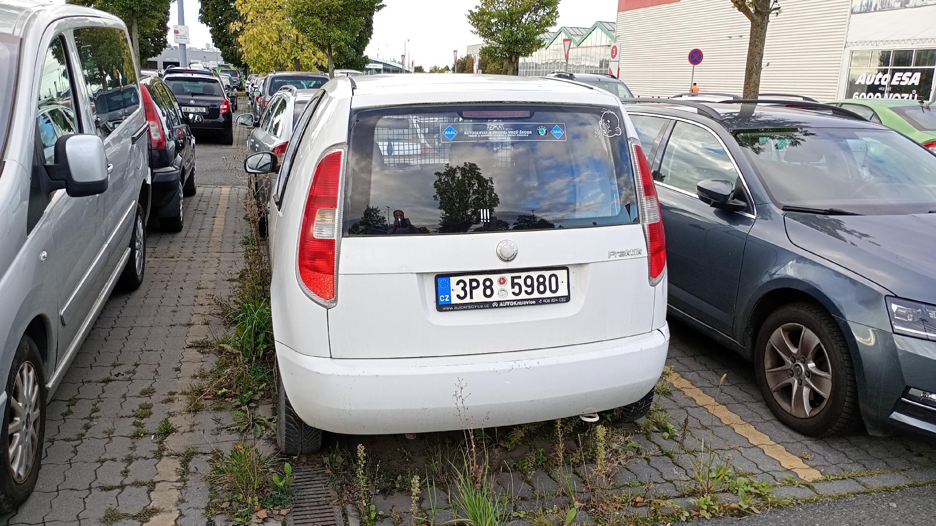 Autovrak Škoda Roomster
